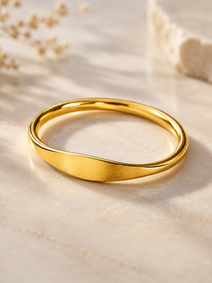 Signet Letter Ring - Solid